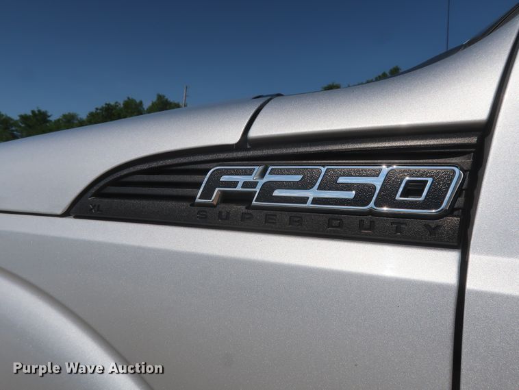 image for item HS9527 2012 Ford F250 Super Duty  SuperCab pickup truck