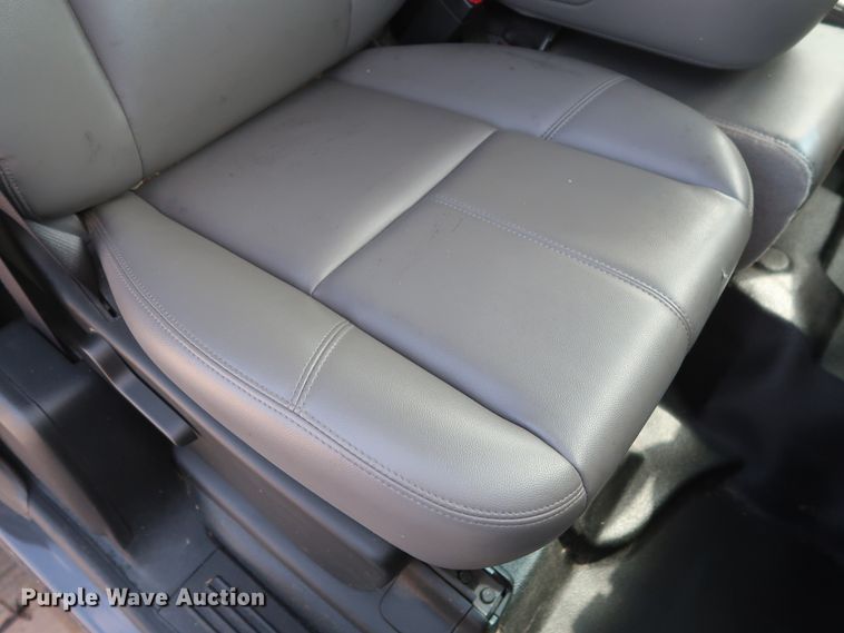 image for item HS9528 2011 Chevrolet Silverado 1500  Ext. Cab pickup truck