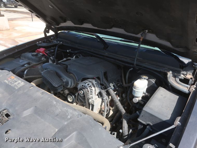 image for item HS9528 2011 Chevrolet Silverado 1500  Ext. Cab pickup truck