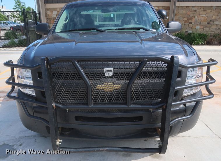 image for item HS9528 2011 Chevrolet Silverado 1500  Ext. Cab pickup truck