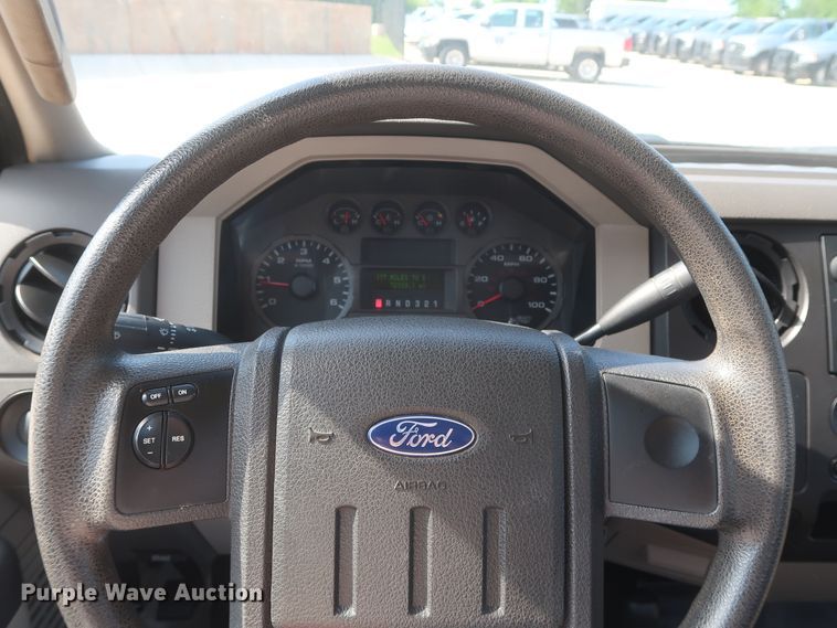 image for item HS9530 2008 Ford F250 Super Duty  pickup truck