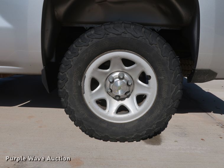 image for item HS9532 2015 Chevrolet Silverado 1500  Double Cab pickup truck