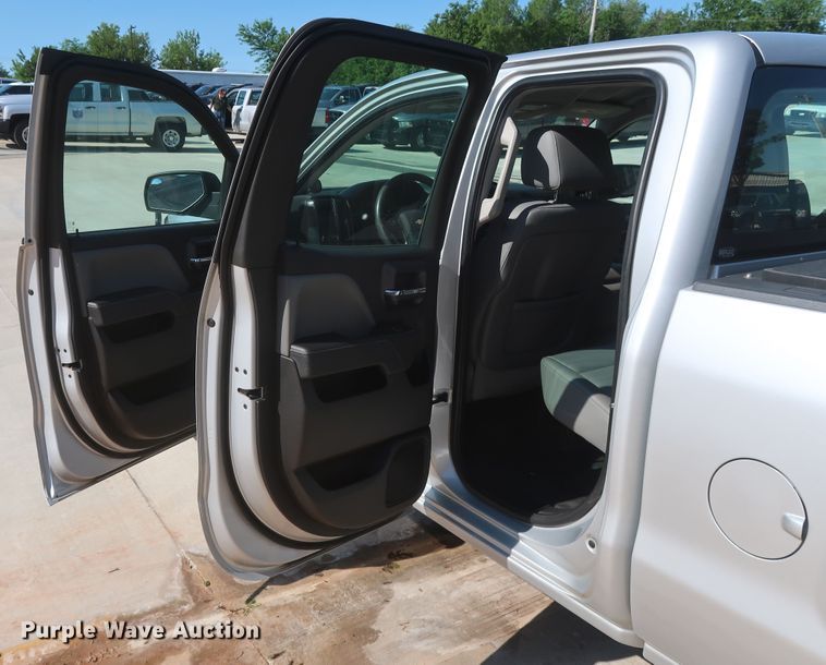 image for item HS9533 2015 Chevrolet Silverado 1500  Double Cab pickup truck