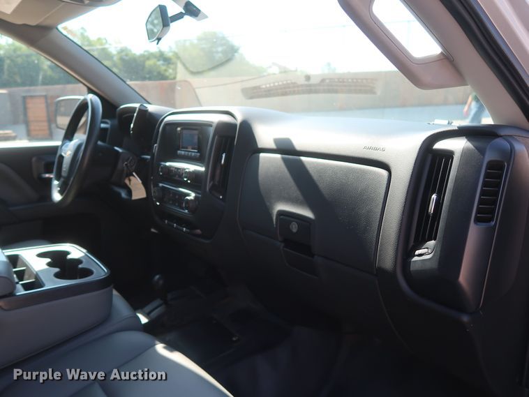 image for item HS9533 2015 Chevrolet Silverado 1500  Double Cab pickup truck