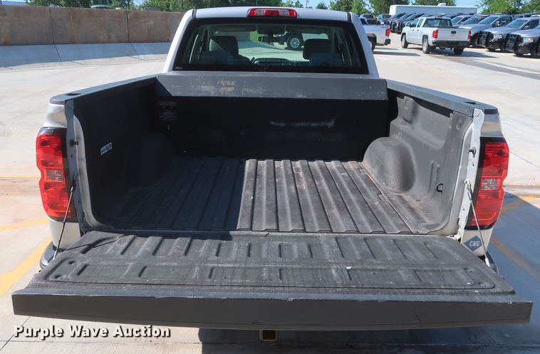 image for item HS9533 2015 Chevrolet Silverado 1500  Double Cab pickup truck