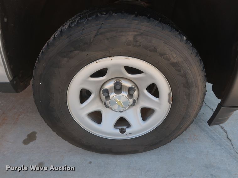 image for item HS9533 2015 Chevrolet Silverado 1500  Double Cab pickup truck