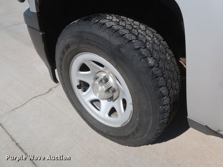 image for item HS9533 2015 Chevrolet Silverado 1500  Double Cab pickup truck