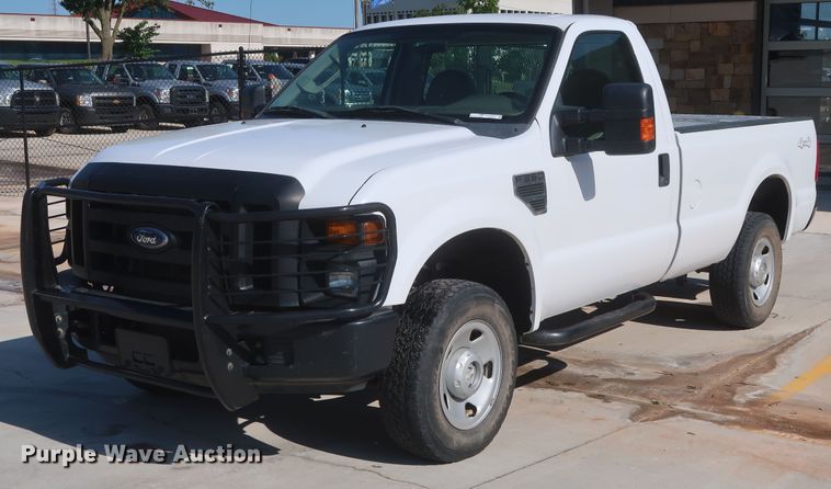 image for item HS9535 2008 Ford F250 Super Duty XL  pickup truck