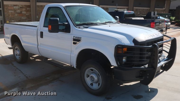 image for item HS9535 2008 Ford F250 Super Duty XL  pickup truck