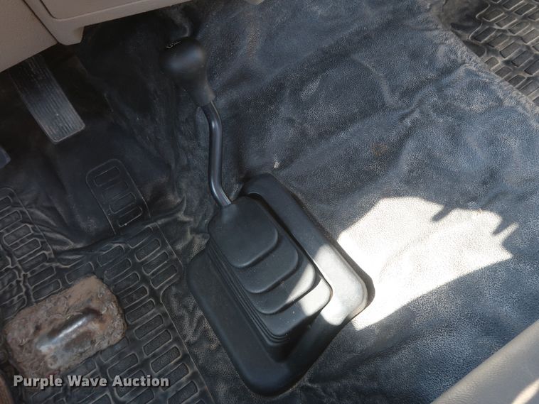 image for item HS9535 2008 Ford F250 Super Duty XL  pickup truck