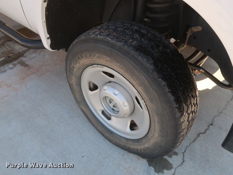 image for item HS9535 2008 Ford F250 Super Duty XL  pickup truck