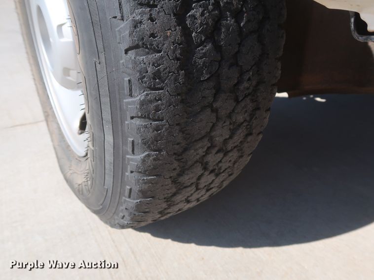 image for item HS9535 2008 Ford F250 Super Duty XL  pickup truck