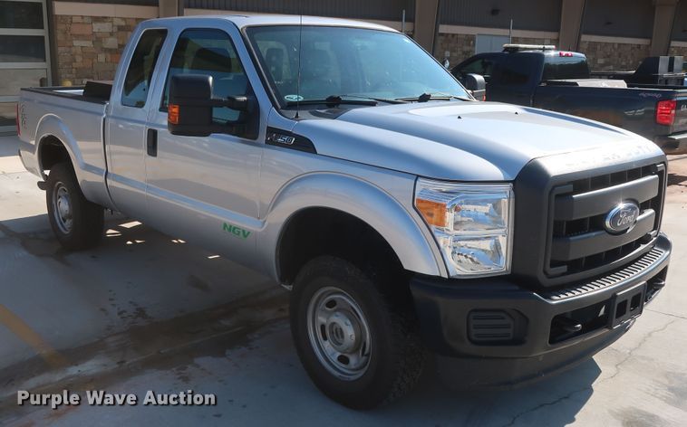 image for item HS9536 2015 Ford F250 Super Duty  SuperCab pickup truck