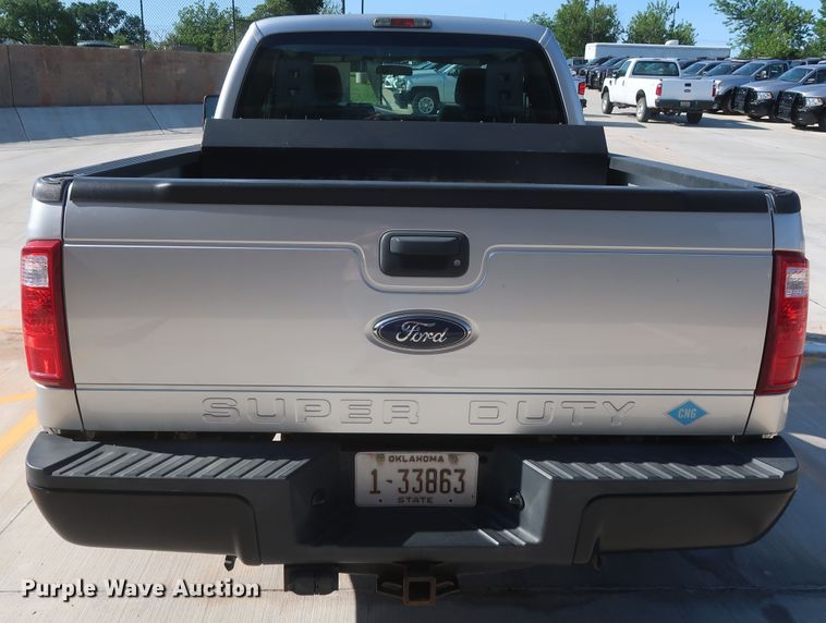 image for item HS9536 2015 Ford F250 Super Duty  SuperCab pickup truck