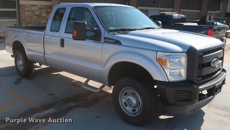 image for item HS9537 2012 Ford F250 Super Duty  SuperCab pickup truck