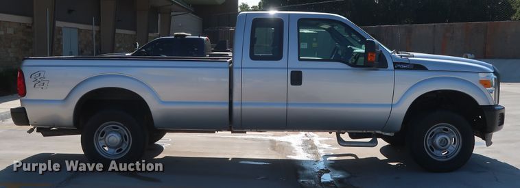 image for item HS9537 2012 Ford F250 Super Duty  SuperCab pickup truck