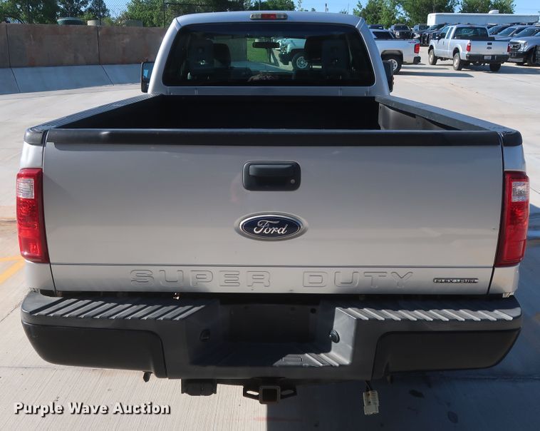 image for item HS9537 2012 Ford F250 Super Duty  SuperCab pickup truck