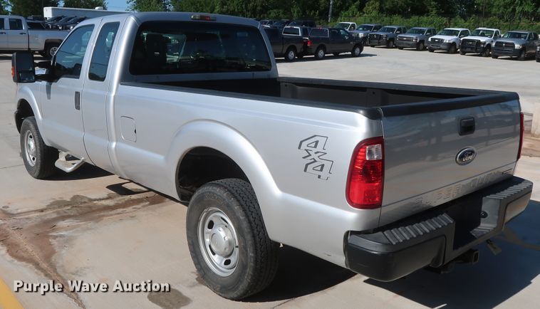 image for item HS9537 2012 Ford F250 Super Duty  SuperCab pickup truck