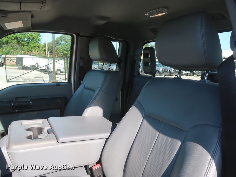 image for item HS9537 2012 Ford F250 Super Duty  SuperCab pickup truck