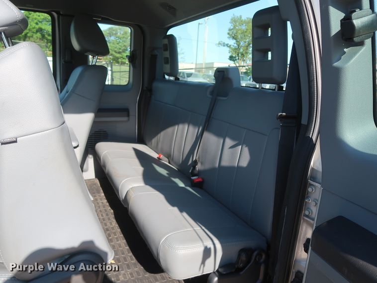 image for item HS9537 2012 Ford F250 Super Duty  SuperCab pickup truck