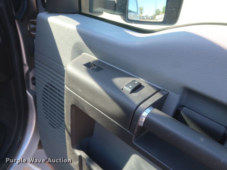 image for item HS9537 2012 Ford F250 Super Duty  SuperCab pickup truck