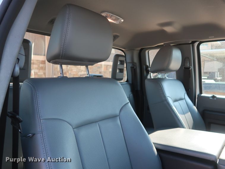 image for item HS9537 2012 Ford F250 Super Duty  SuperCab pickup truck