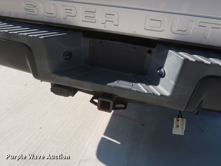 image for item HS9537 2012 Ford F250 Super Duty  SuperCab pickup truck