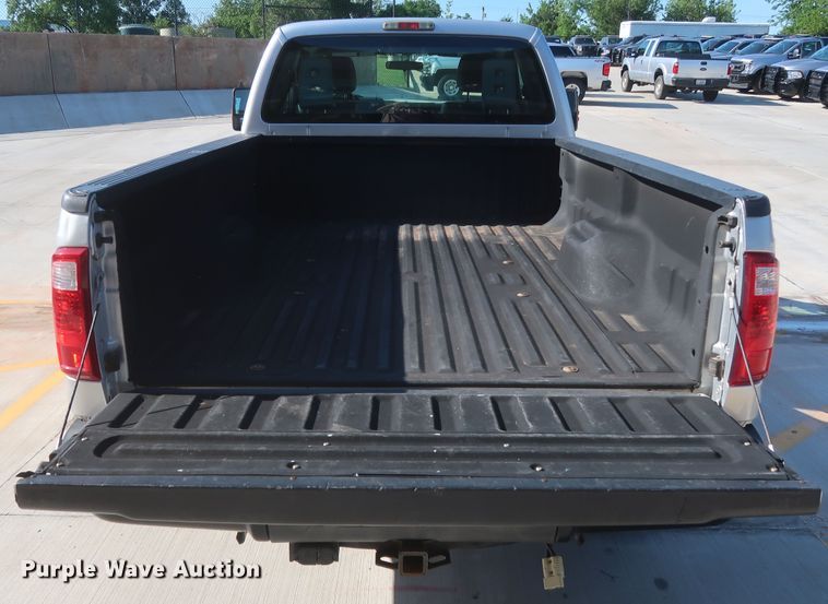 image for item HS9537 2012 Ford F250 Super Duty  SuperCab pickup truck