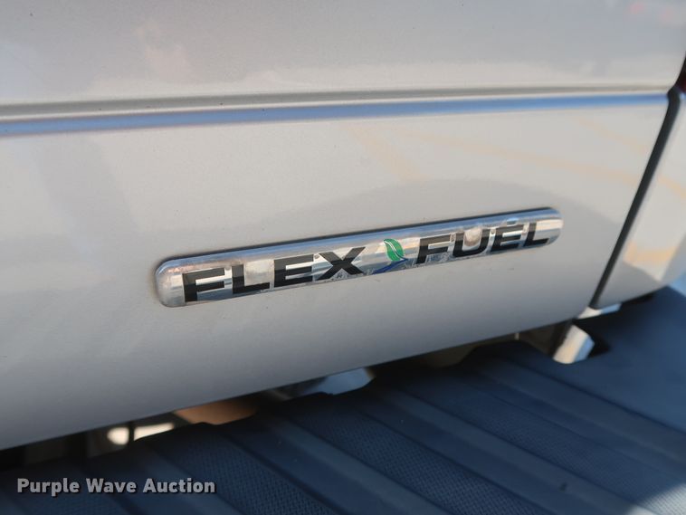 image for item HS9537 2012 Ford F250 Super Duty  SuperCab pickup truck