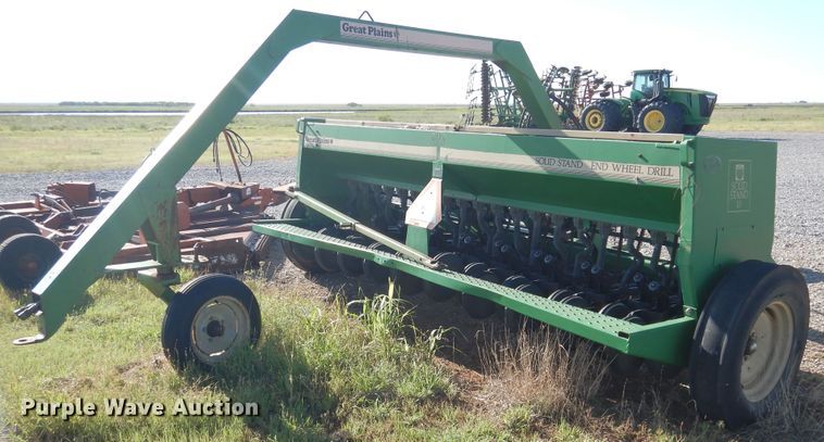 image for item HV9006 Great Plains D13 grain drill