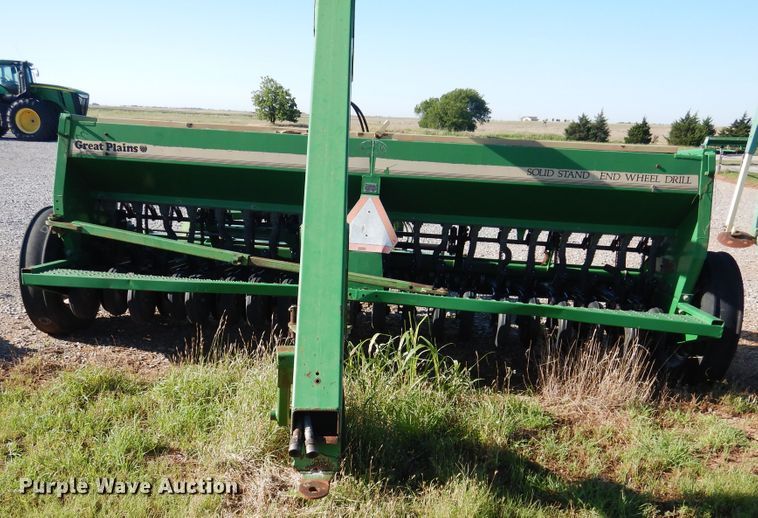 image for item HV9006 Great Plains D13 grain drill