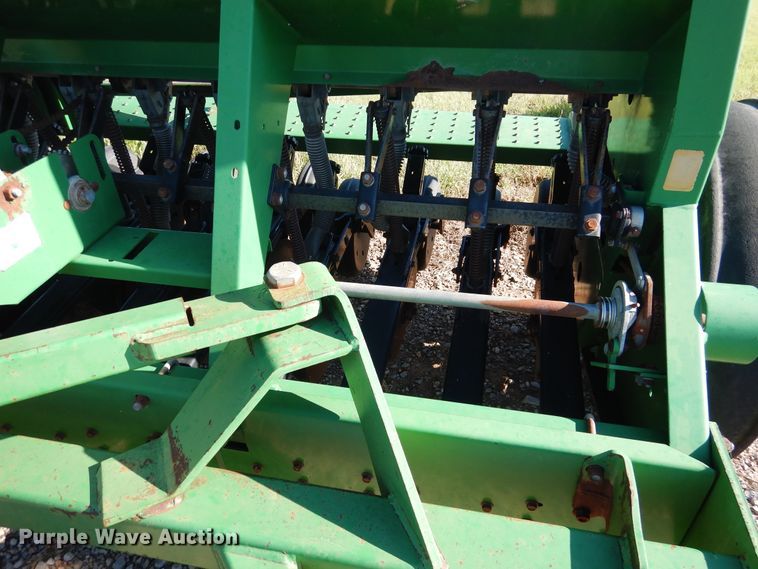 image for item HV9006 Great Plains D13 grain drill