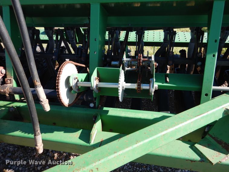 image for item HV9006 Great Plains D13 grain drill