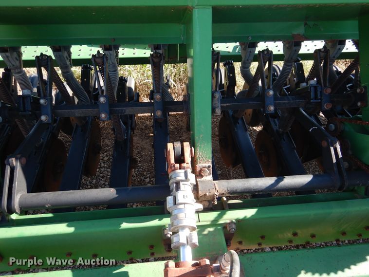 image for item HV9006 Great Plains D13 grain drill