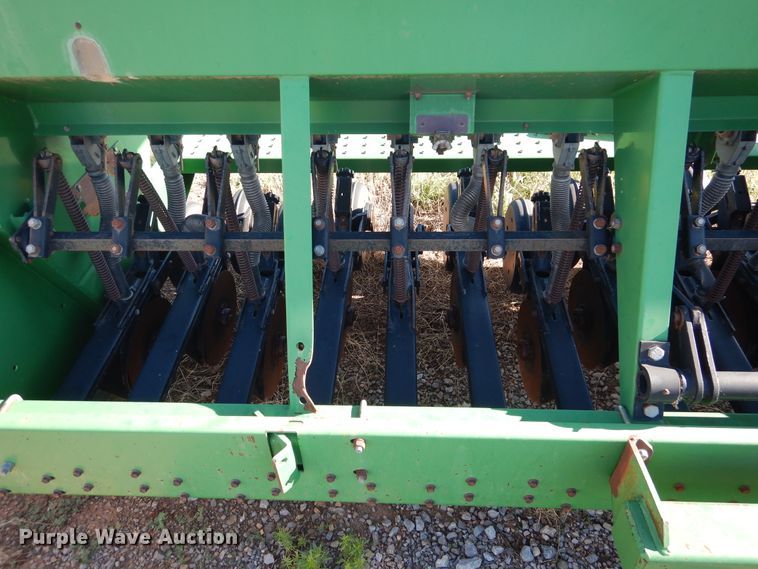 image for item HV9006 Great Plains D13 grain drill