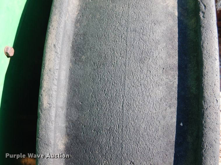 image for item HV9006 Great Plains D13 grain drill