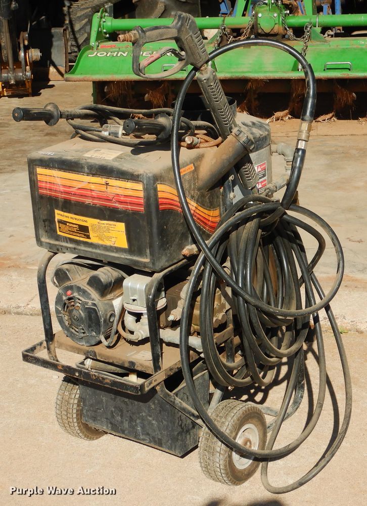 Aladdin hot pressure washer in Davidson, OK Item HV9008 sold Purple