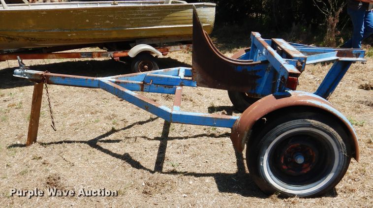 image for item HV9010 Single root plow