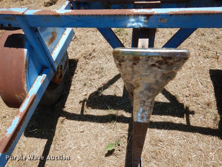 image for item HV9010 Single root plow