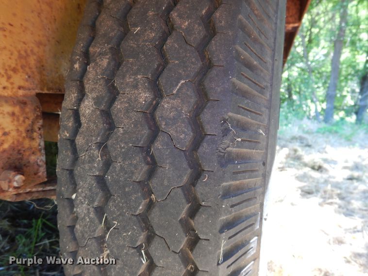 image for item HV9013 Belshe equipment trailer