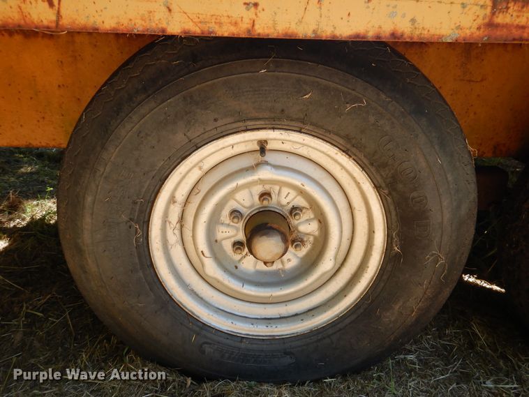 image for item HV9013 Belshe equipment trailer