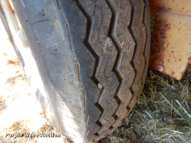 image for item HV9013 Belshe equipment trailer