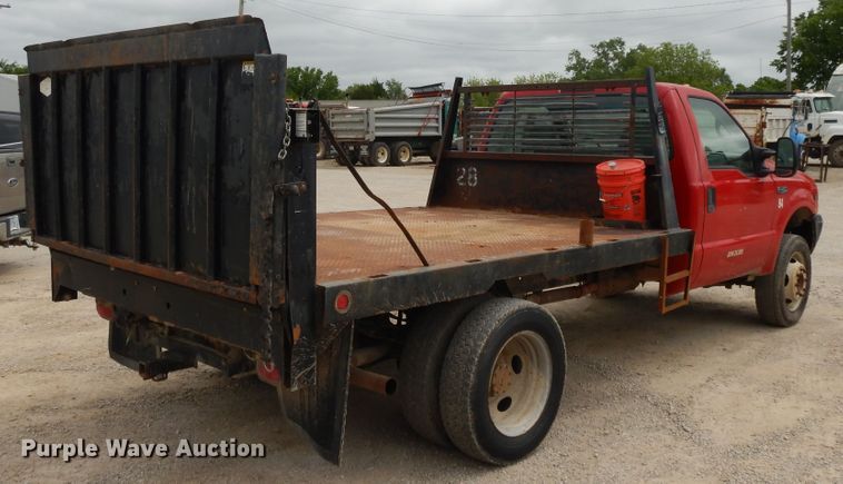 image for item DE5724 2001 Ford F450 Super Duty  flatbed truck