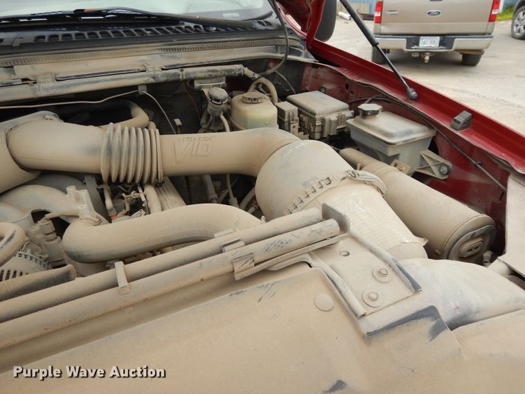 image for item DE5724 2001 Ford F450 Super Duty  flatbed truck