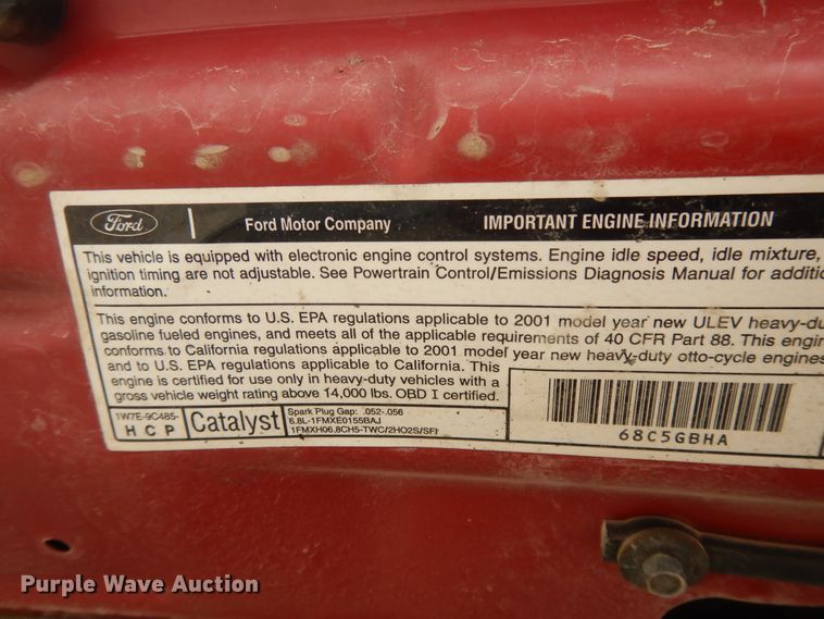 image for item DE5724 2001 Ford F450 Super Duty  flatbed truck