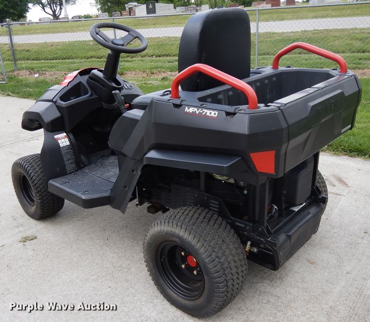 image for item DE5742 Raven MPV 7100 utility vehicle