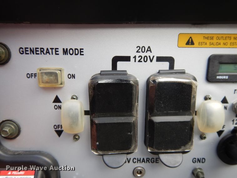 image for item DE5742 Raven MPV 7100 utility vehicle