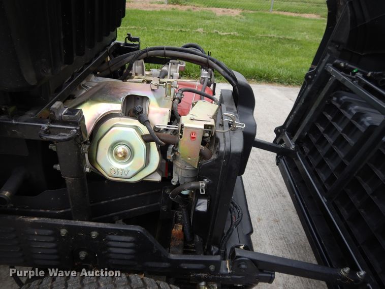 image for item DE5742 Raven MPV 7100 utility vehicle