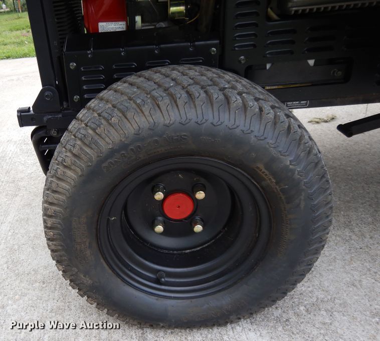 image for item DE5742 Raven MPV 7100 utility vehicle