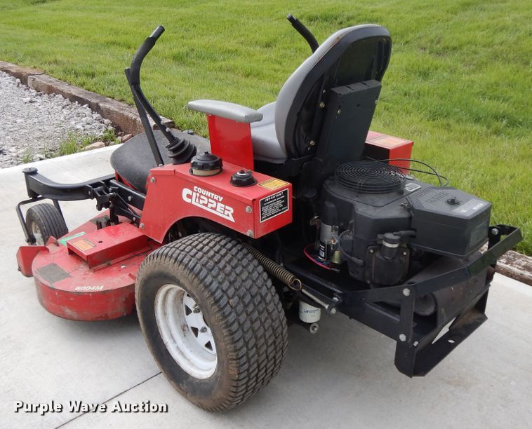 image for item DE5755 Country Clipper 2504MT ZTR lawn mower